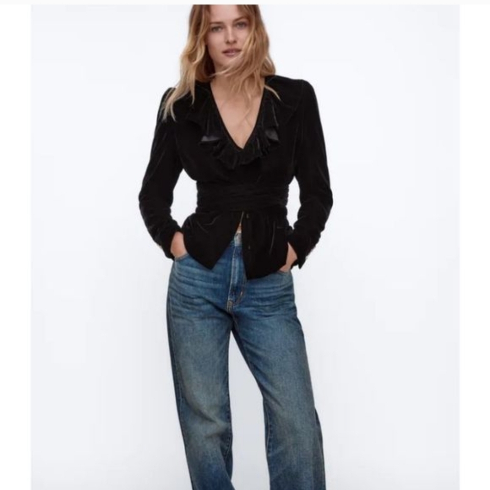 Zara NWT Black Velvet Padded Ruffle Tied Blazer Sz XS
